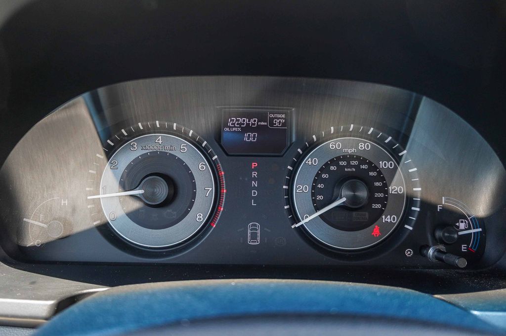Thumbnail: 2013 Honda Odyssey - 16