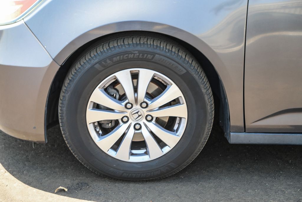 Thumbnail: 2015 Honda Odyssey - 6