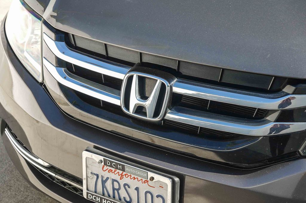 Thumbnail: 2015 Honda Odyssey - 6