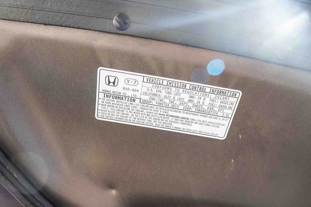 Thumbnail: 2015 Honda Odyssey - 18