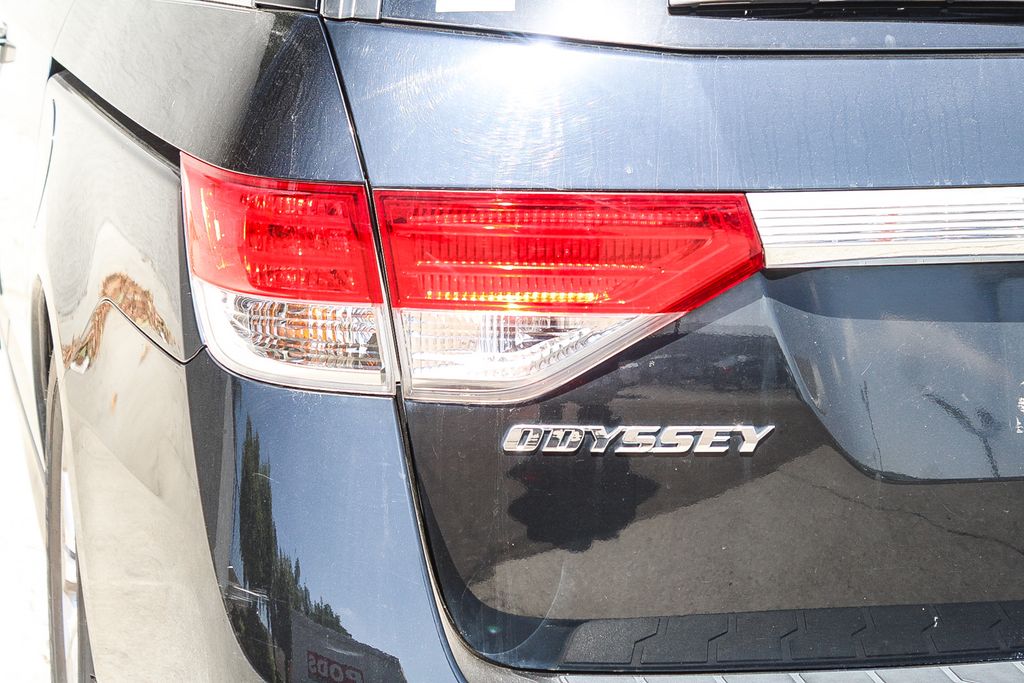 Thumbnail: 2016 Honda Odyssey - 10