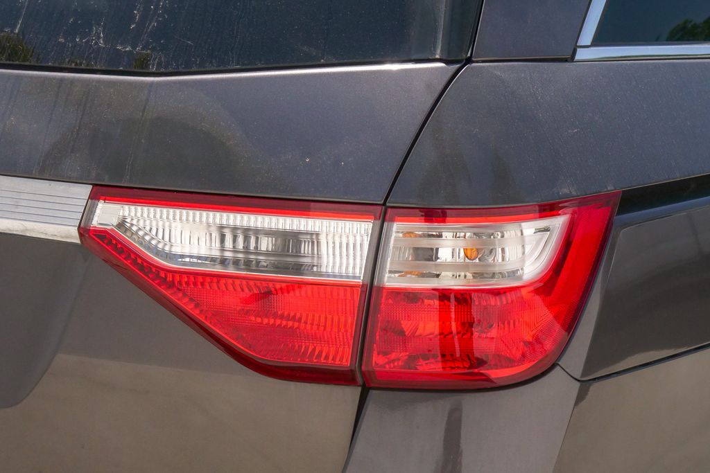 Thumbnail: 2013 Honda Odyssey - 12