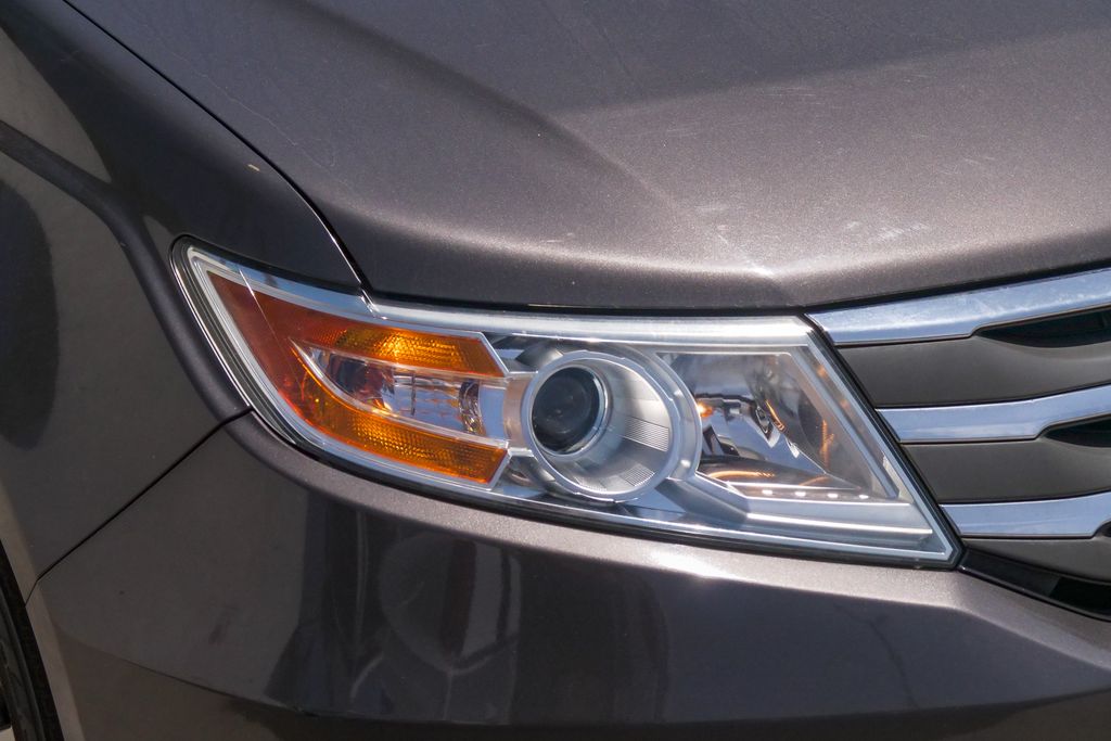 Thumbnail: 2013 Honda Odyssey - 9