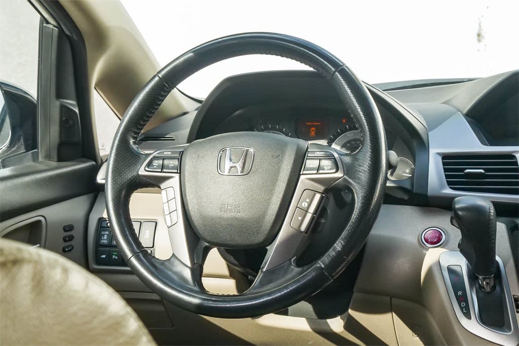 2014 Honda Odyssey Touring 12