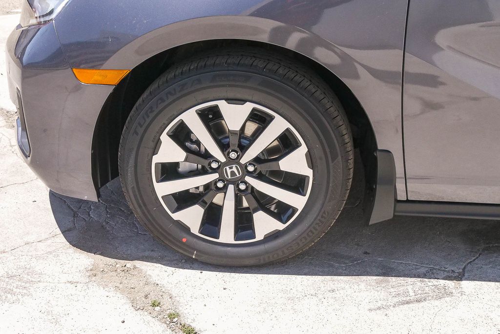 Thumbnail: 2026 Honda Odyssey - 6