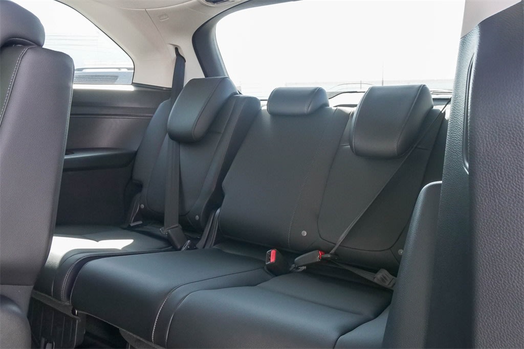 Thumbnail: 2026 Honda Odyssey - 11