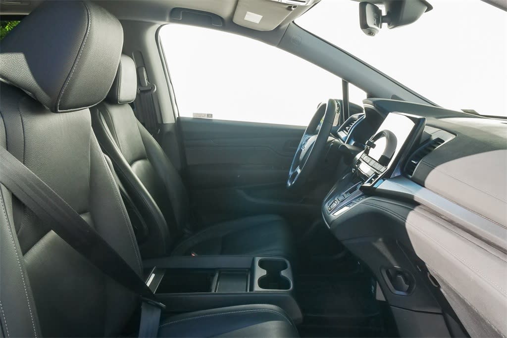 Thumbnail: 2023 Honda Odyssey - 9