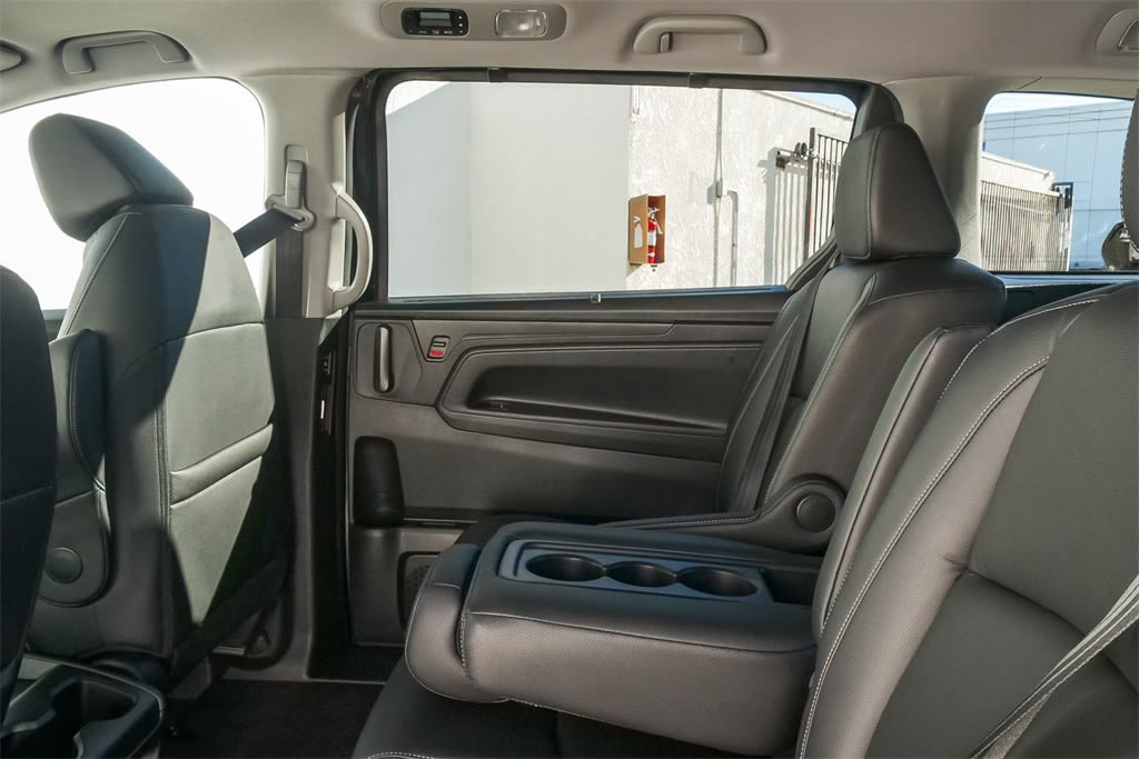 Thumbnail: 2023 Honda Odyssey - 11