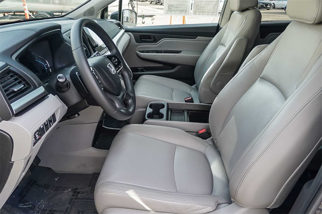 Thumbnail: 2019 Honda Odyssey - 11