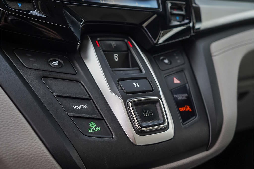 Thumbnail: 2019 Honda Odyssey - 29