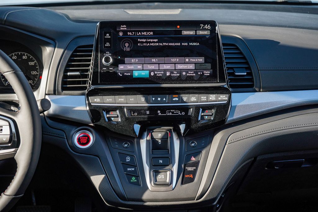 Thumbnail: 2026 Honda Odyssey - 13