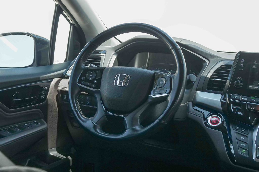 Thumbnail: 2019 Honda Odyssey - 12