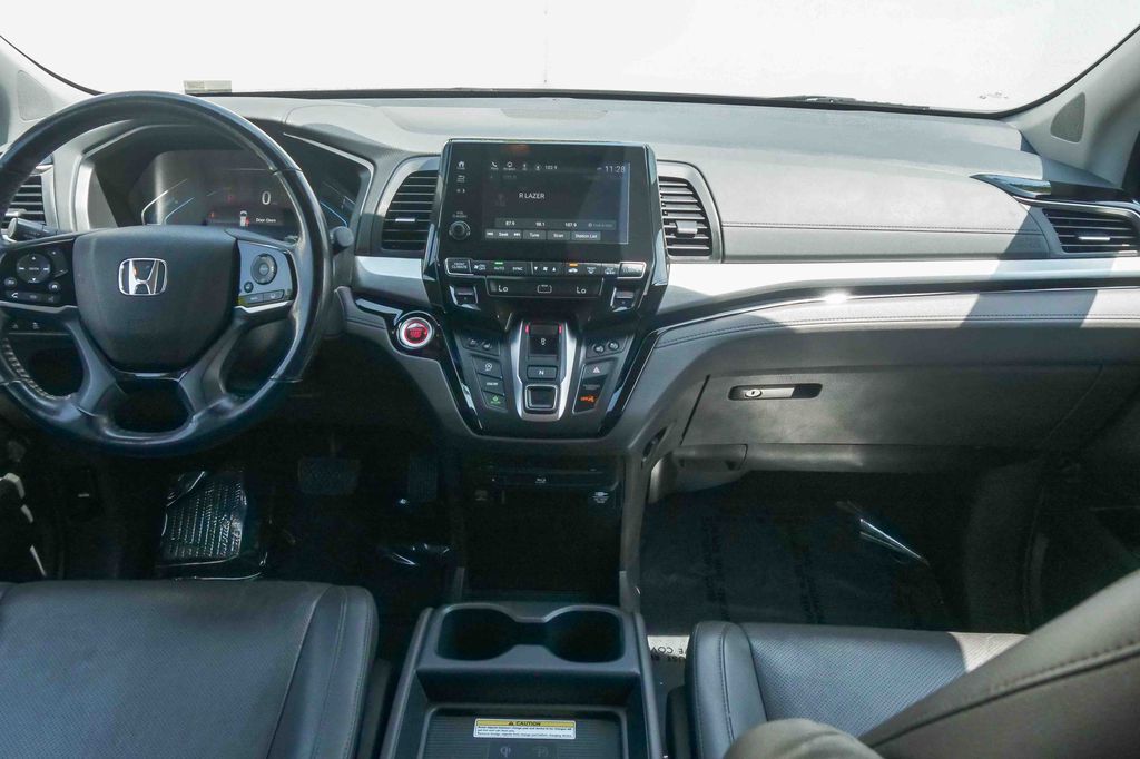 Thumbnail: 2019 Honda Odyssey - 2