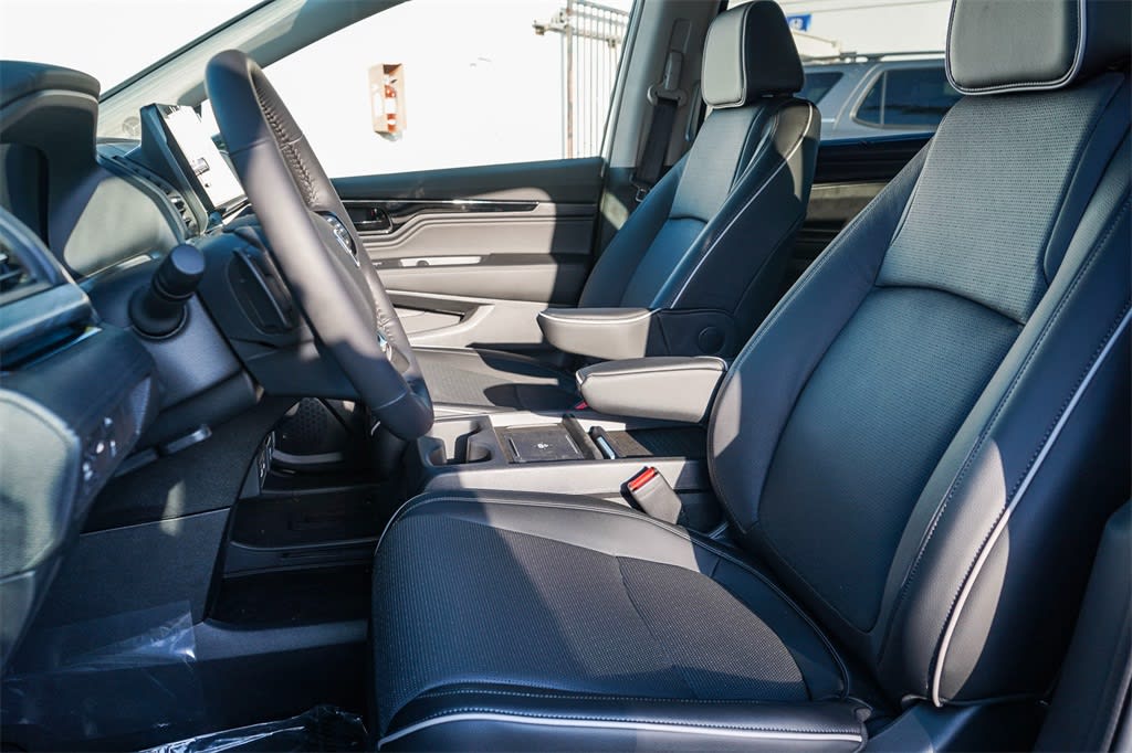 Thumbnail: 2026 Honda Odyssey - 11