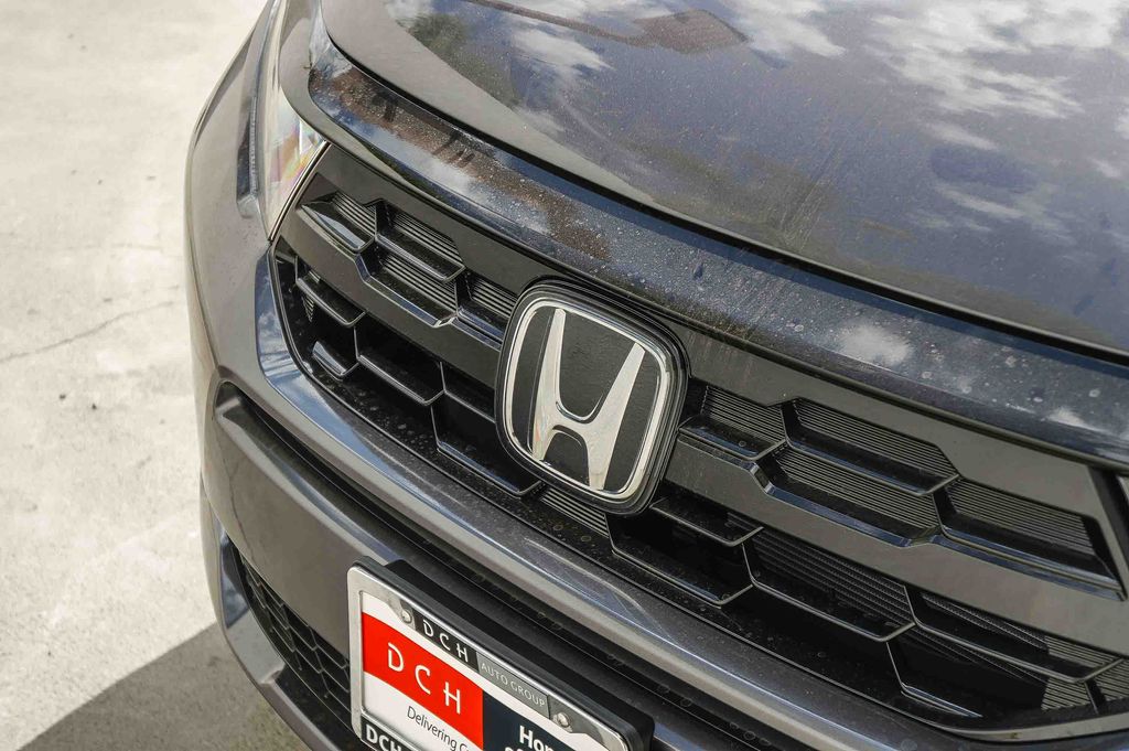 Thumbnail: 2026 Honda Odyssey - 6