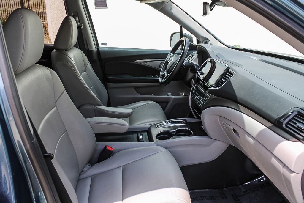 Thumbnail: 2021 Honda Pilot - 9