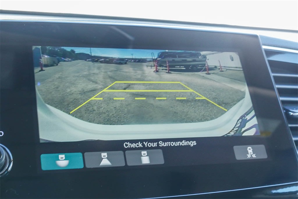 Thumbnail: 2021 Honda Pilot - 26