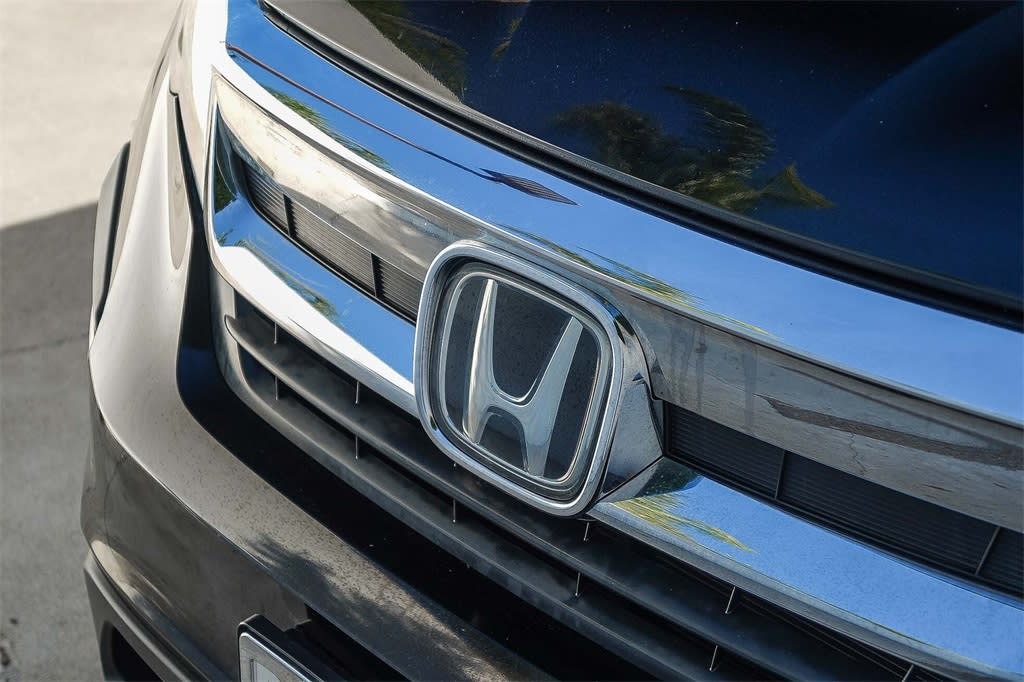 Thumbnail: 2019 Honda Pilot - 6