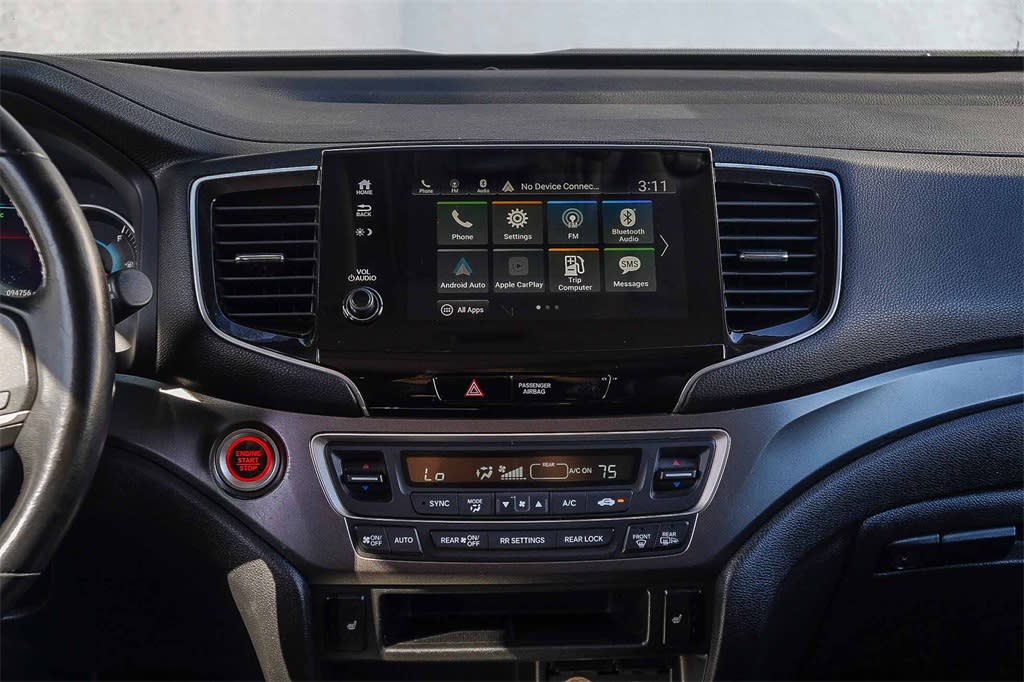 Thumbnail: 2019 Honda Pilot - 13