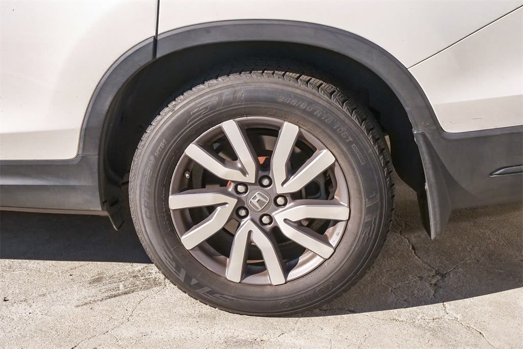 Thumbnail: 2020 Honda Pilot - 9