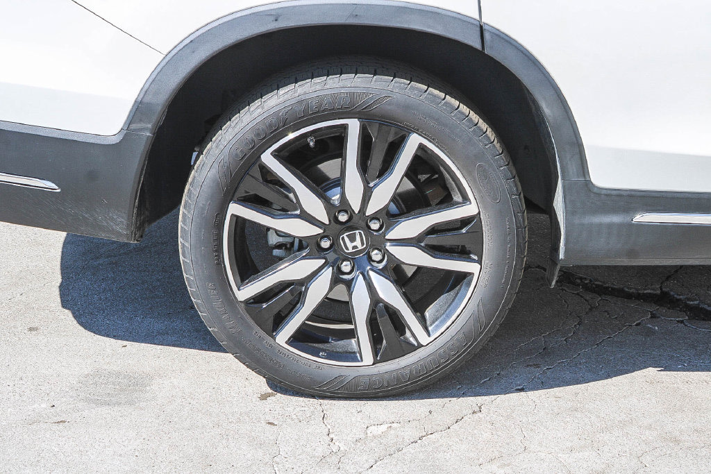 Thumbnail: 2019 Honda Pilot - 5