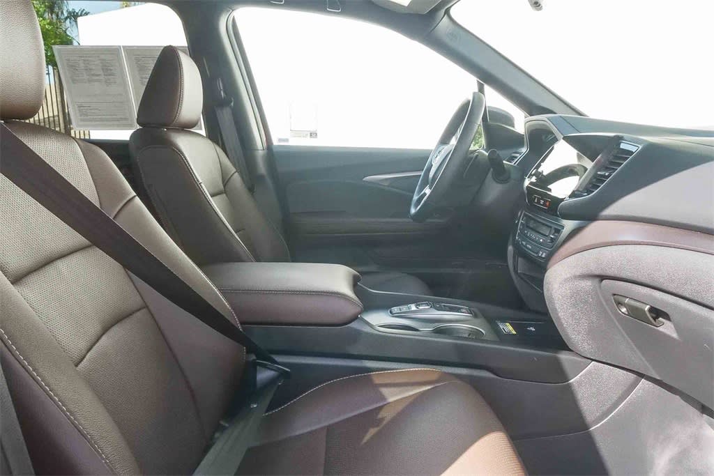 Thumbnail: 2024 Honda Passport - 8