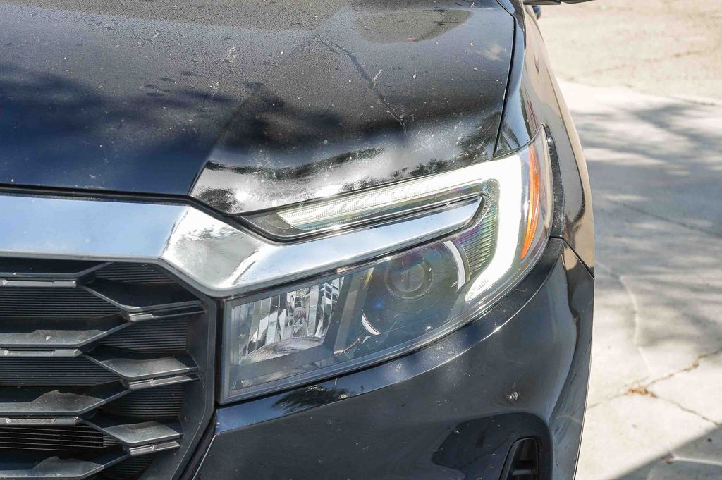 Thumbnail: 2023 Honda Passport - 9