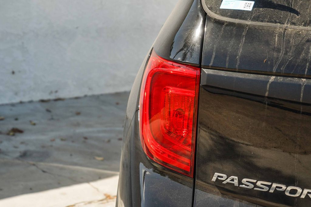 Thumbnail: 2023 Honda Passport - 8