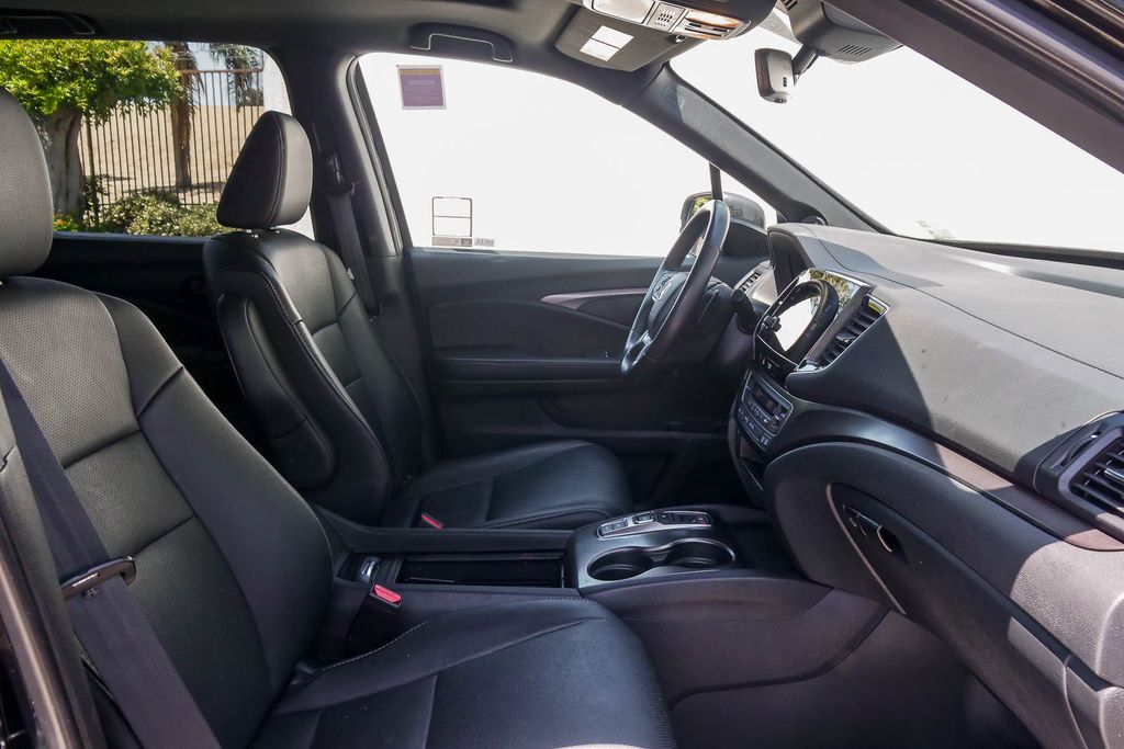 Thumbnail: 2023 Honda Passport - 7