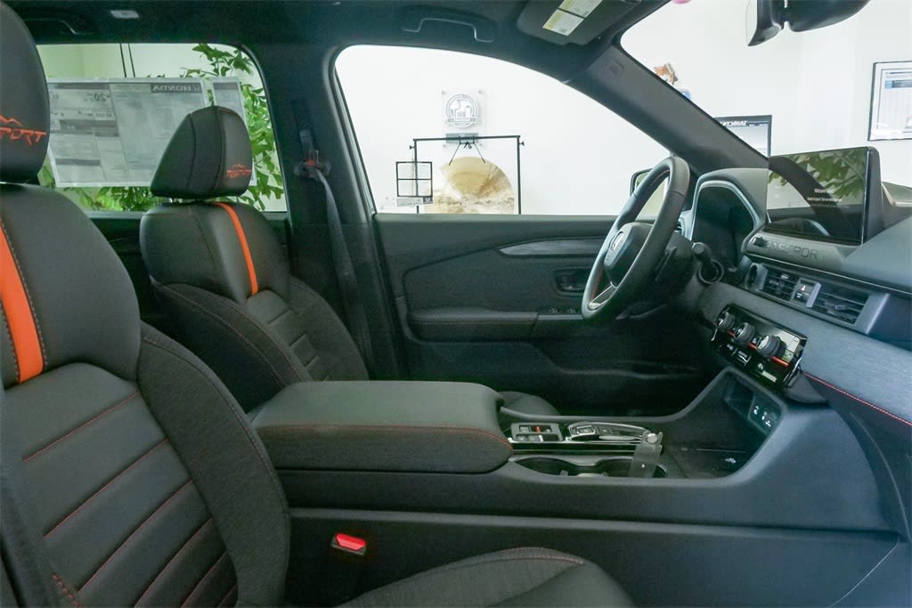 Thumbnail: 2026 Honda Passport - 10