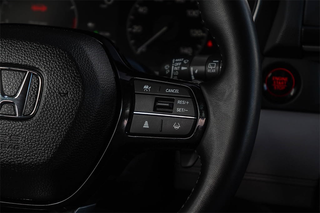 Thumbnail: 2025 Honda Pilot - 25