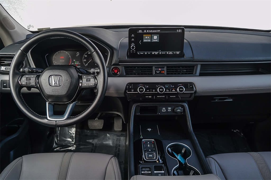 Thumbnail: 2025 Honda Pilot - 2