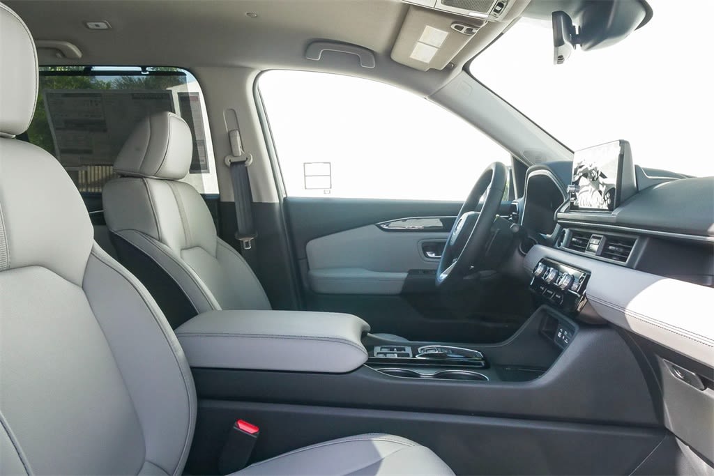 Thumbnail: 2025 Honda Pilot - 9