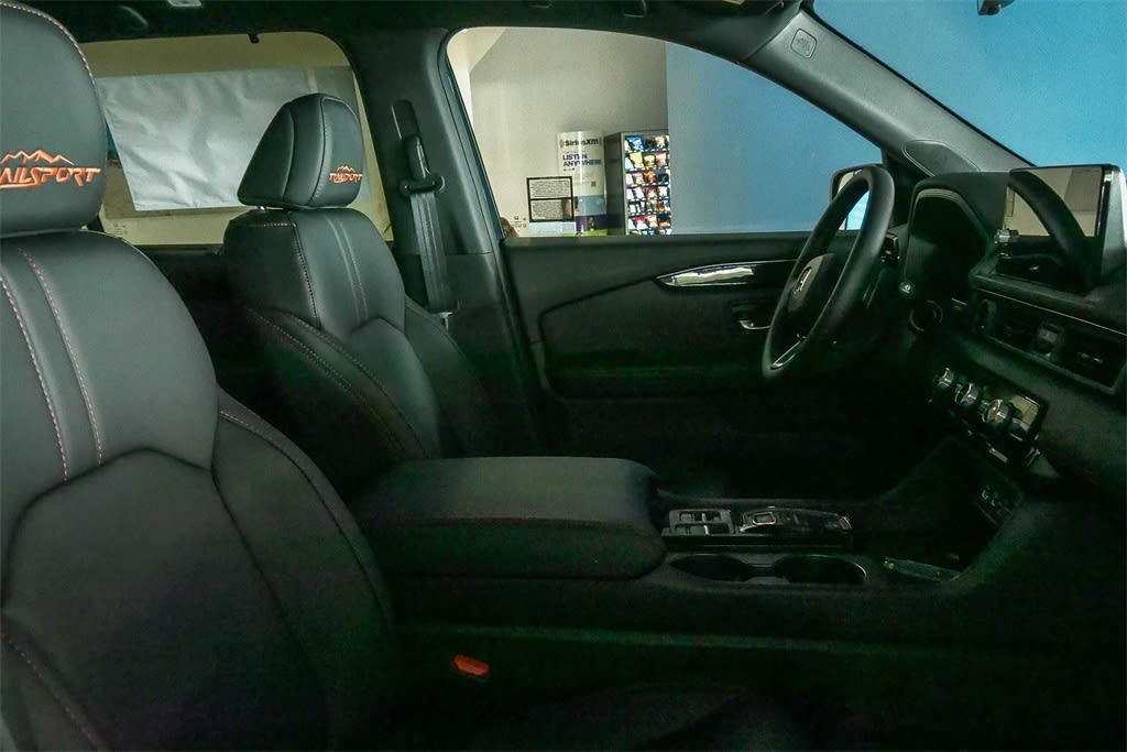 Thumbnail: 2025 Honda Pilot - 9