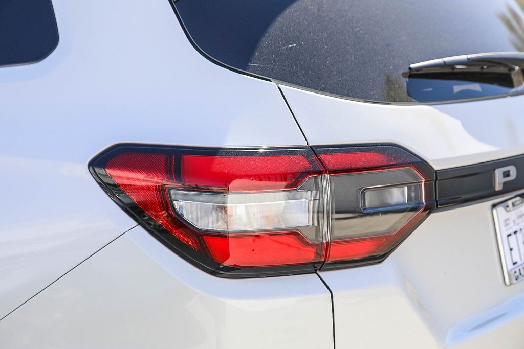 Thumbnail: 2026 Honda Pilot - 11