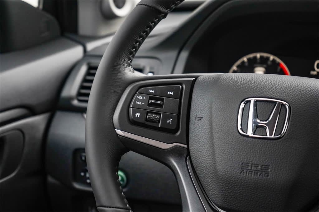 2025 Honda Ridgeline Sport 24