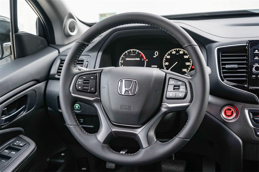 2025 Honda Ridgeline Sport 9