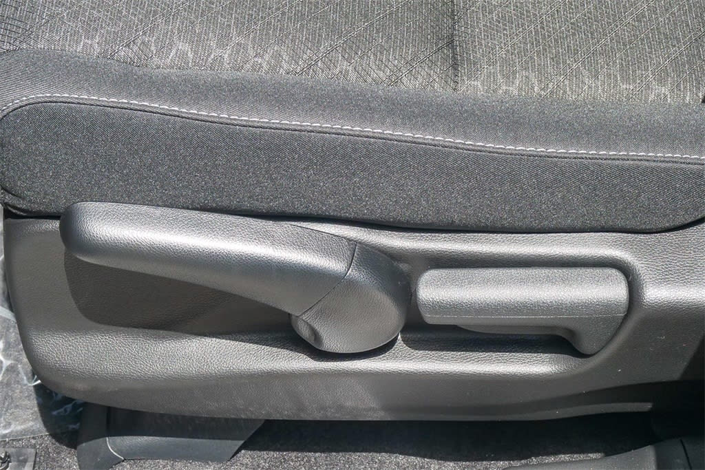 Thumbnail: 2025 Honda Ridgeline - 23