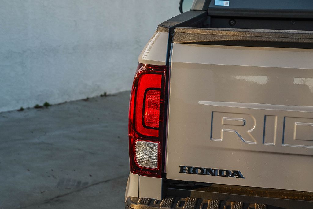 Thumbnail: 2026 Honda Ridgeline - 18