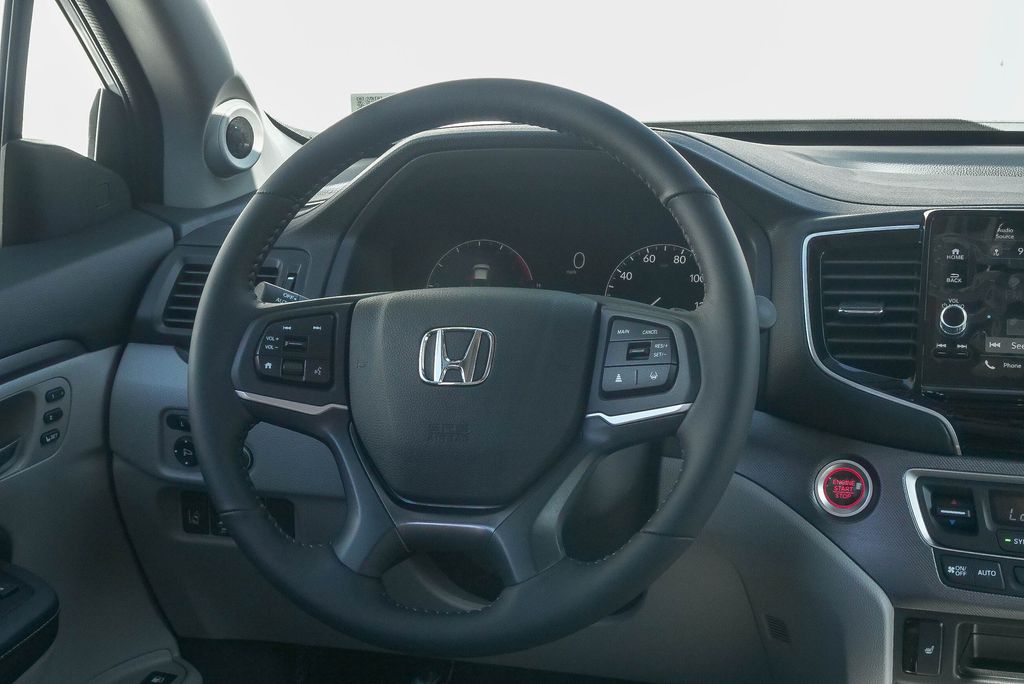 Thumbnail: 2026 Honda Ridgeline - 12