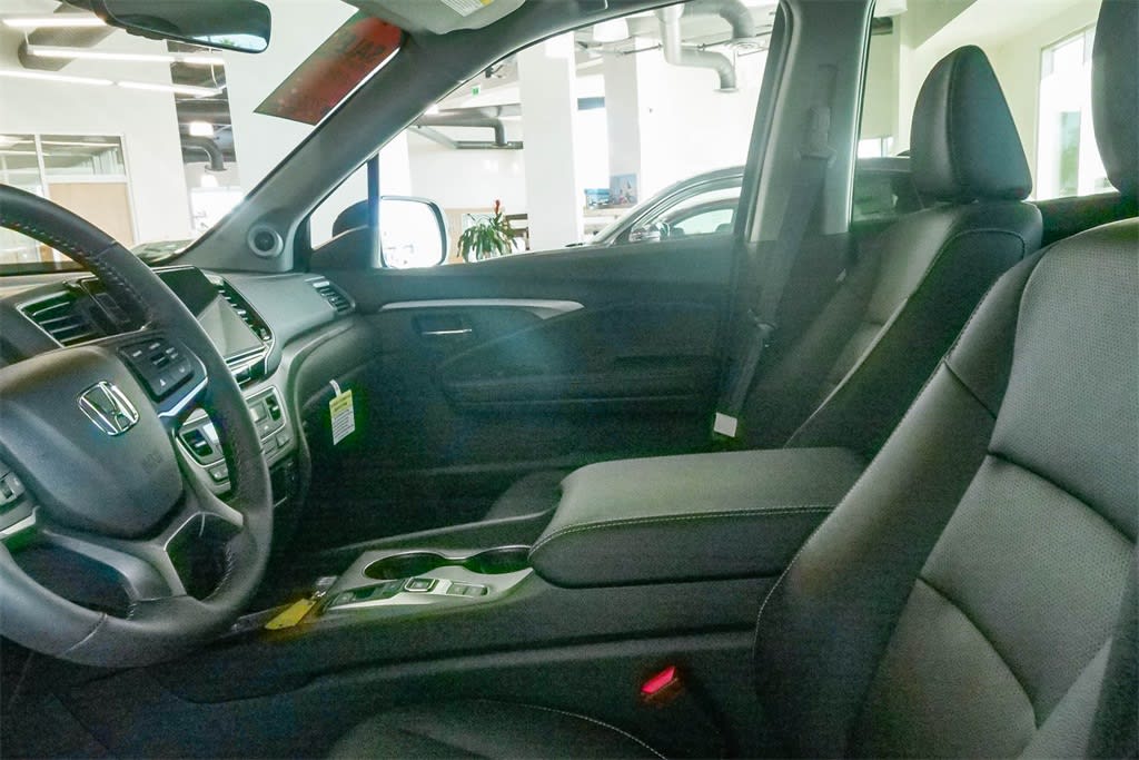 Thumbnail: 2025 Honda Ridgeline - 7