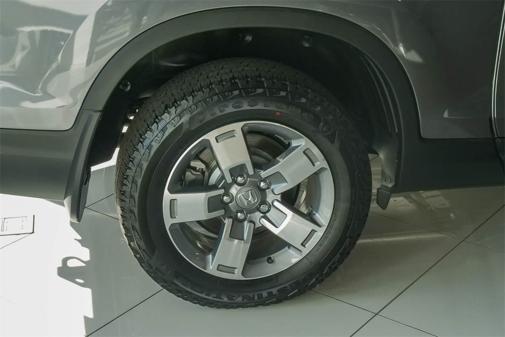 Thumbnail: 2025 Honda Ridgeline - 13