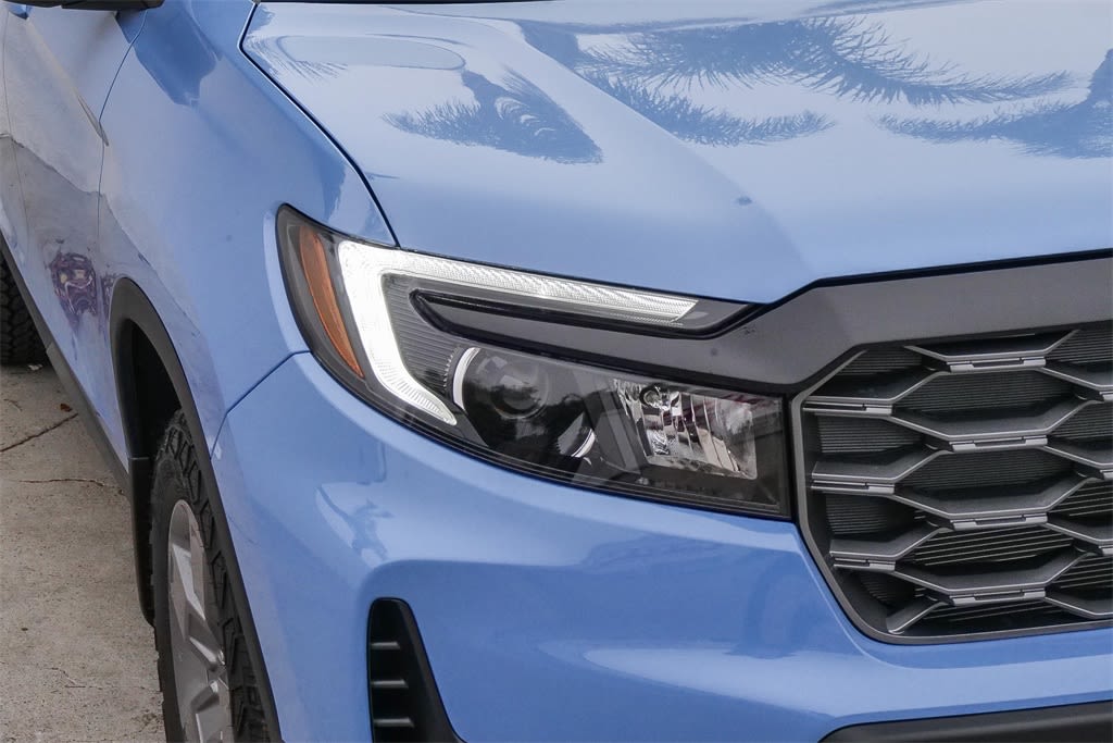 Thumbnail: 2025 Honda Ridgeline - 17