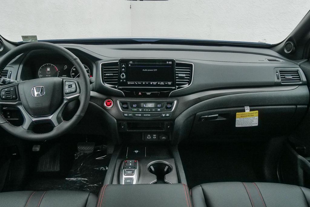 Thumbnail: 2025 Honda Ridgeline - 2