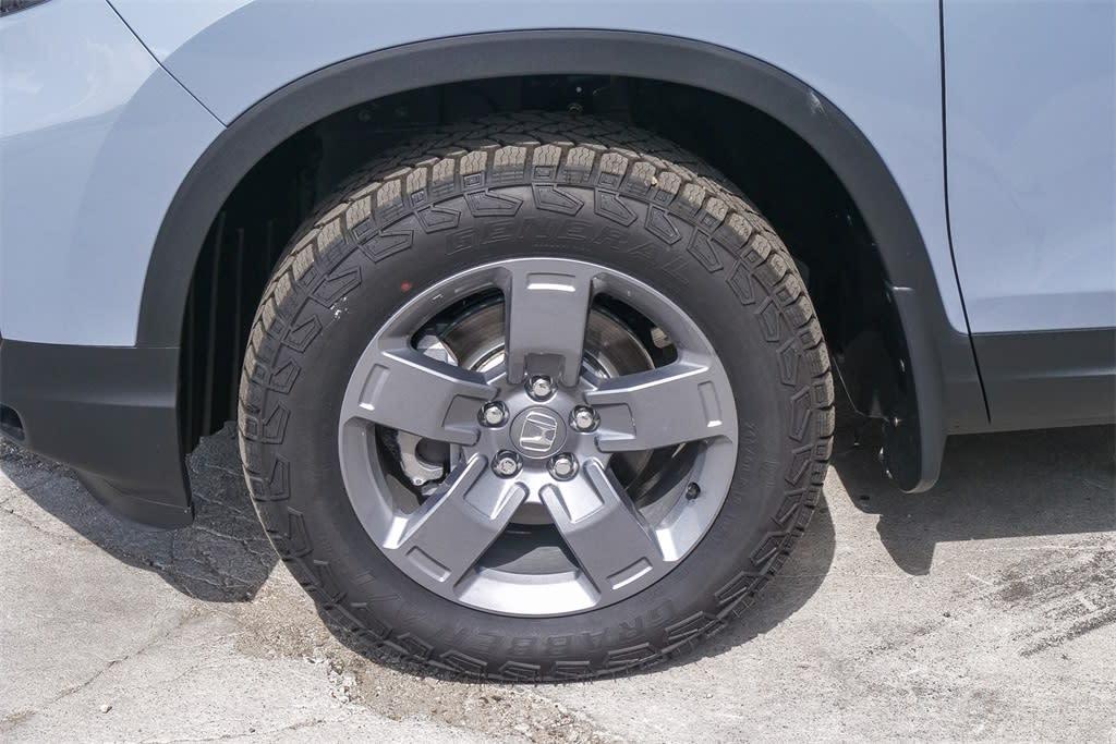 Thumbnail: 2025 Honda Ridgeline - 6