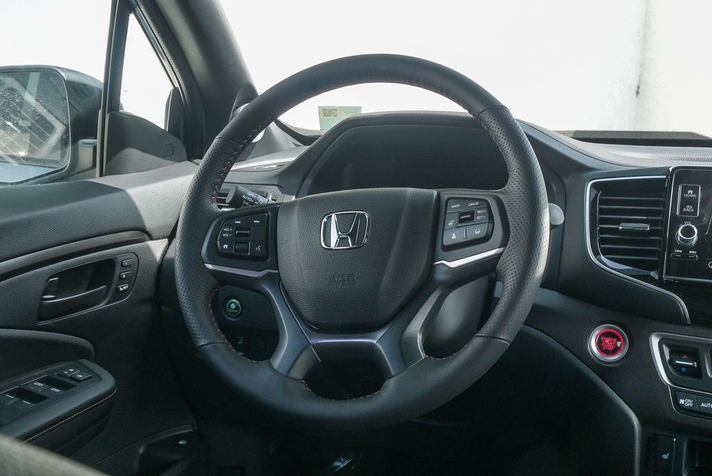 Thumbnail: 2026 Honda Ridgeline - 13