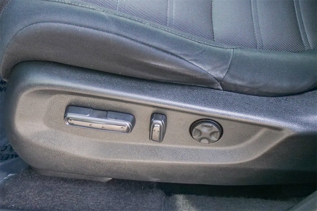 Thumbnail: 2019 Honda CR-V - 22