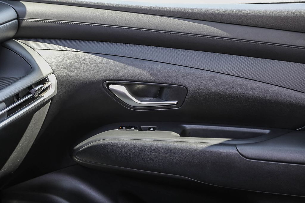 Thumbnail: 2025 Hyundai Tucson - 23