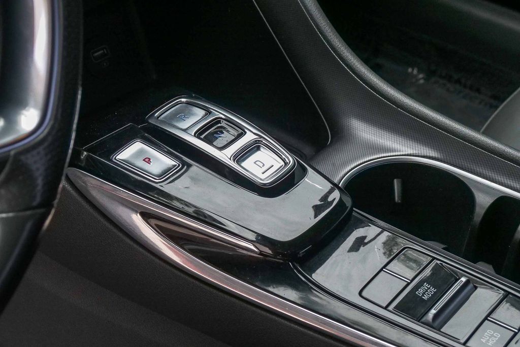 Thumbnail: 2021 Hyundai Sonata - 13