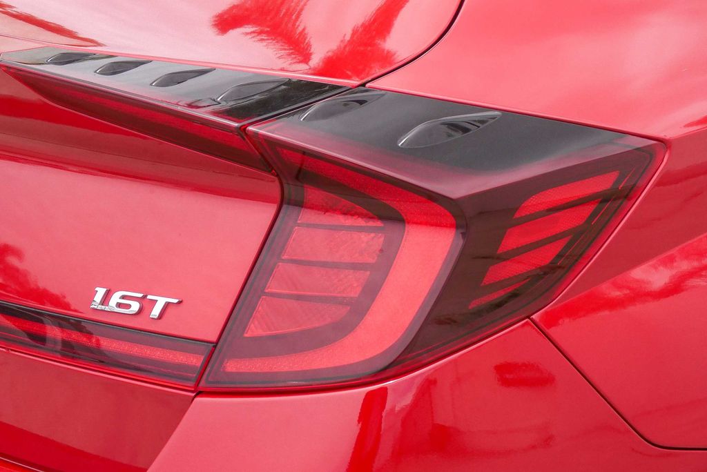 Thumbnail: 2021 Hyundai Sonata - 22